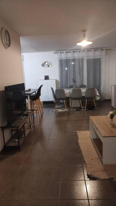 F4 - Duplex Spacieux Proche D'Orly Appartement Athis-Mons Buitenkant foto
