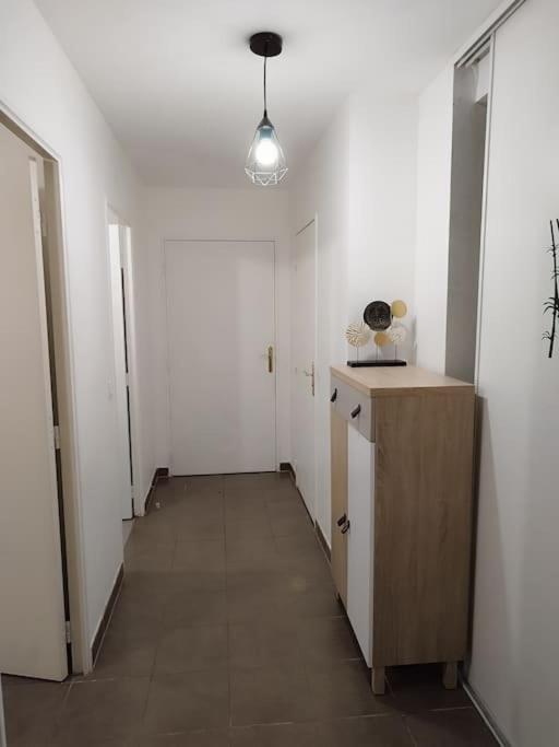 F4 - Duplex Spacieux Proche D'Orly Appartement Athis-Mons Buitenkant foto